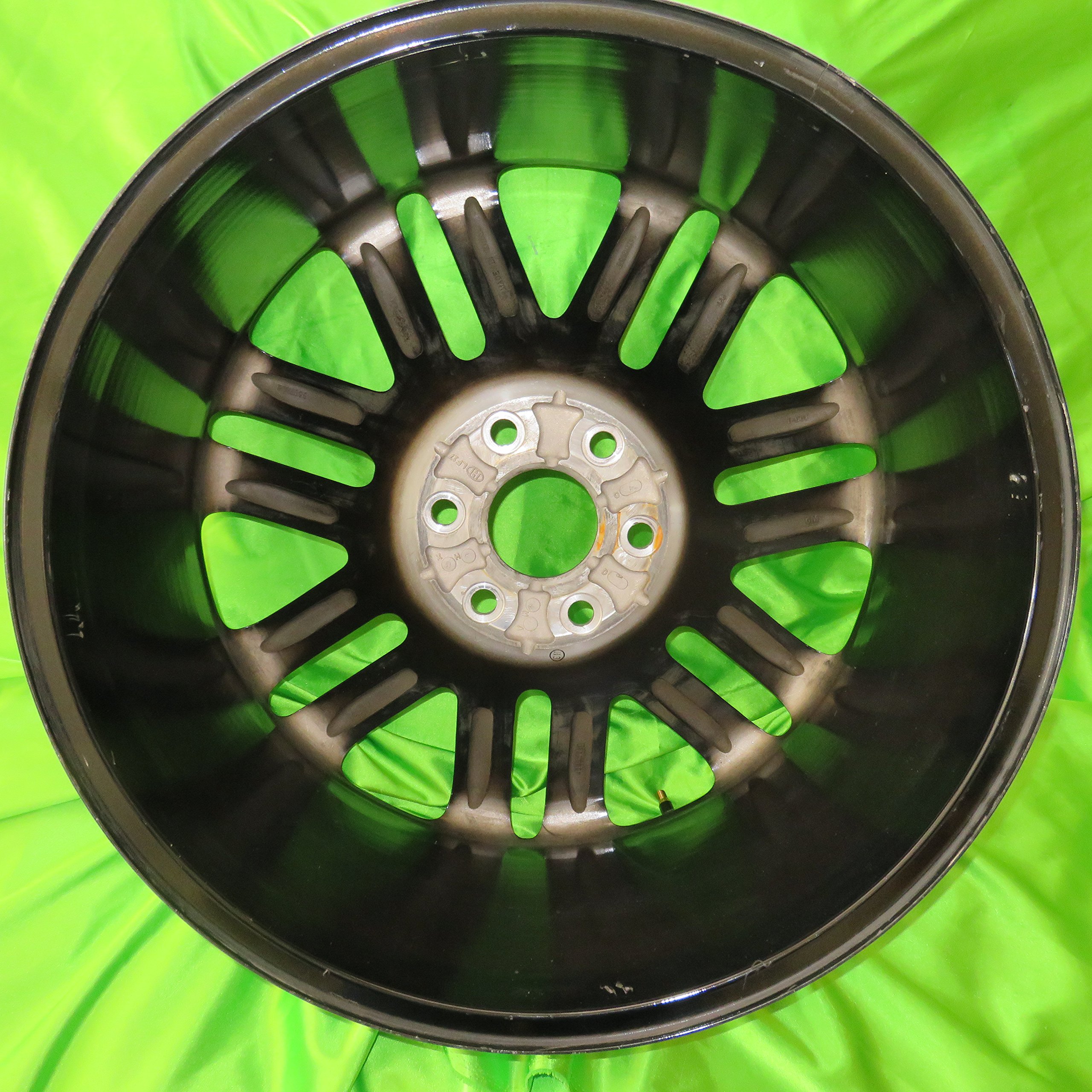 Premium Alloy Wheels for Cars & Trucks - Lightweight & Durable Performance Rims - Perfect for Off-Roading, Racing & Custom Vehicle Upgrades