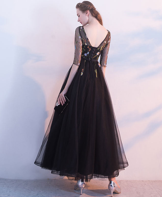 Elegant Black Lace Tulle Long Prom Dress for Women - Formal Evening Gown for Homecoming, Ball, and Special Occasions