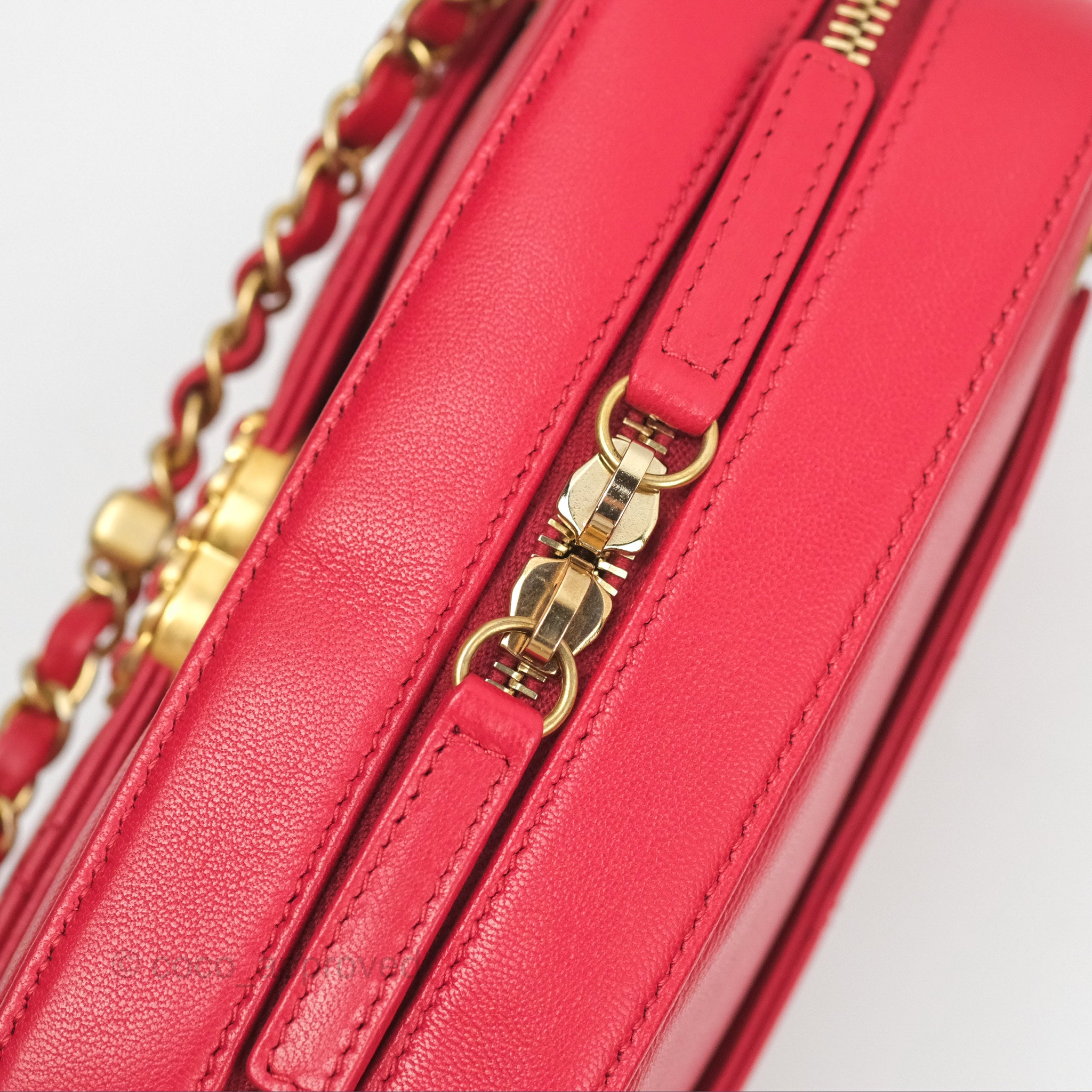 Chanel Red Goatskin Camera Bag with Aged Gold Chain Strap - Luxury Crossbody Bag for Women, Perfect for Parties & Evening Events