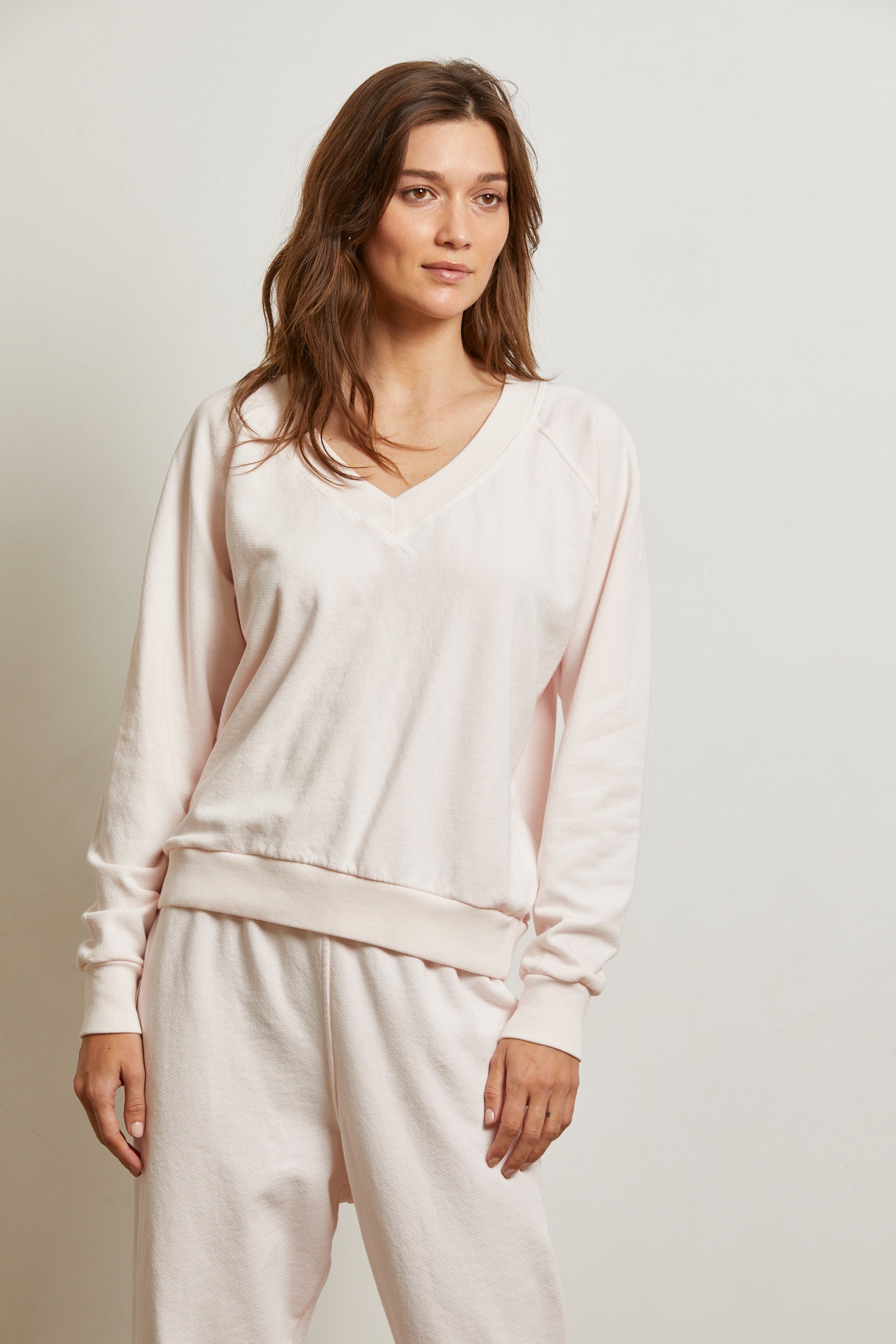 Sinead - Stylish and Comfortable Women's Fashion Apparel for Casual Wear, Work, and Everyday Outfits