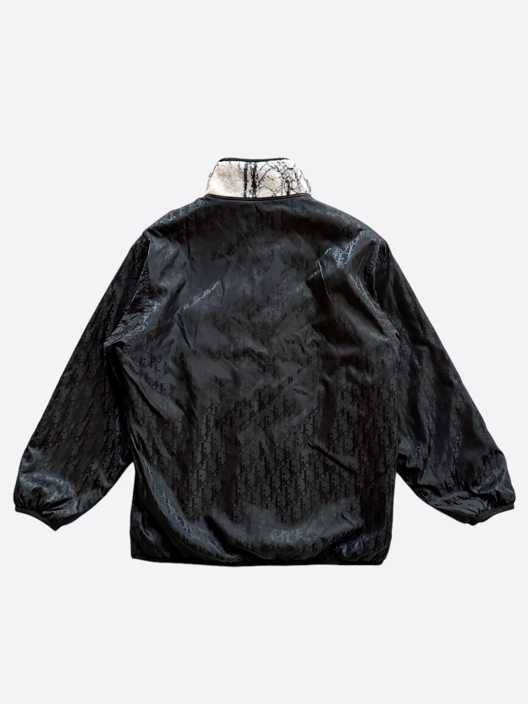 Dior Black Oblique Reversible Fleece Jacket for Men - Luxury Winter Coat with Zip Front & Hood - Perfect for Casual Outings & Streetwear Fashion