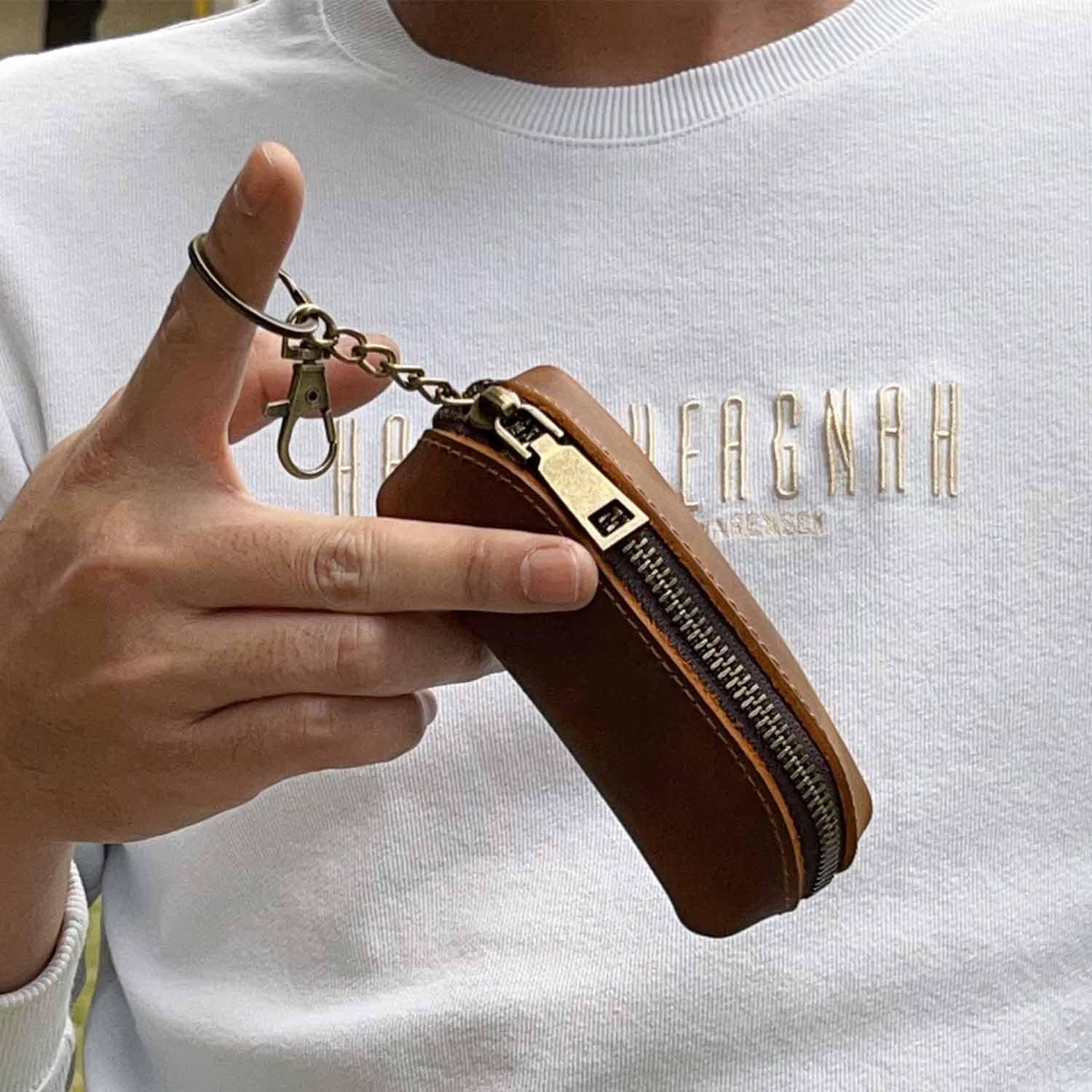 Genuine Leather Coin Purse with Metal Hook & Key Ring - Zipper Coin Wallet for Men & Women - Compact Keychain Holder for Cash, Cards & Keys (Brown) - Perfect for Travel, Daily Use & Gift Giving