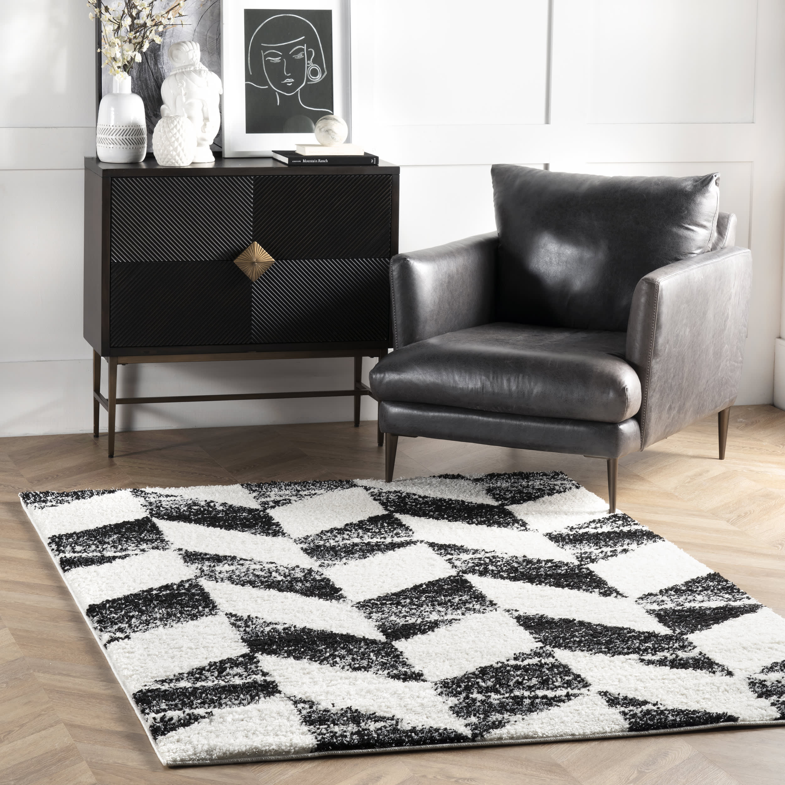 Faded Herringbone Shag Rug - Soft Black and White Area Rug for Living Room, Bedroom, or Office Decor