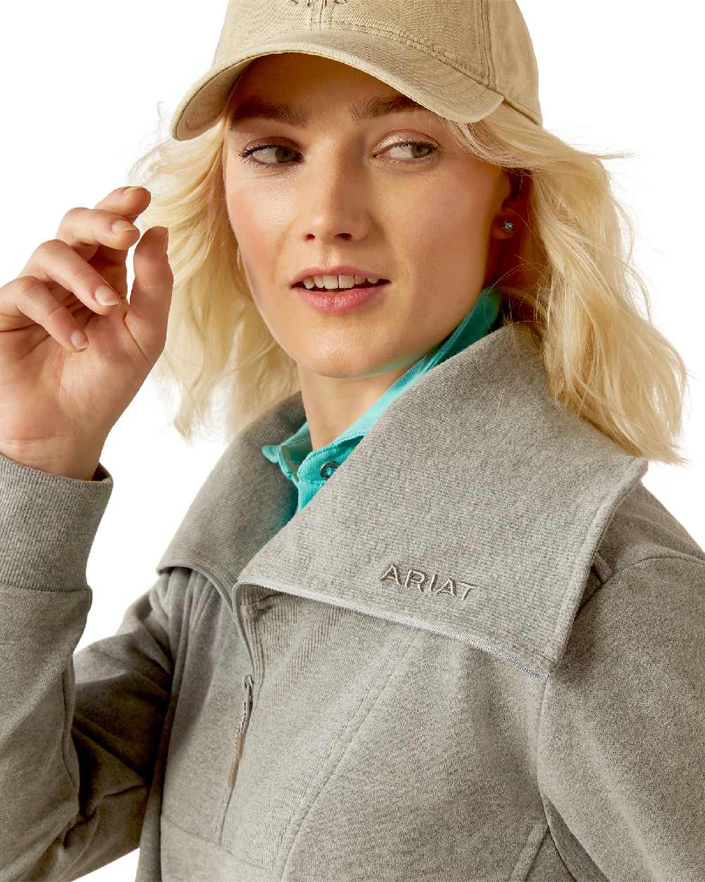 Ariat Women's Fern Half Zip Sweatshirt - Soft Fleece Pullover for Casual Wear & Outdoor Activities | Perfect for Hiking, Riding & Everyday Comfort