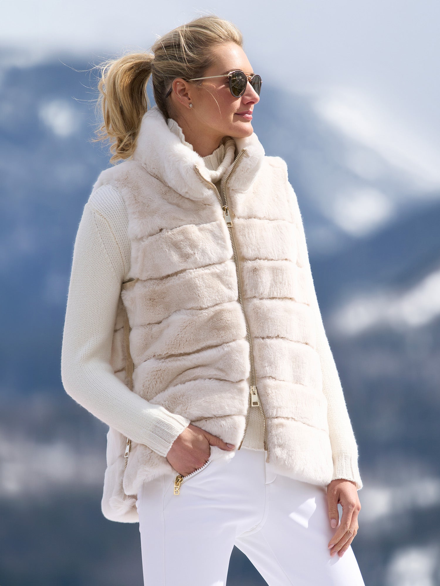 Sarah Rex Fur Vest Women's Faux Fur Coat Winter Fashion Outerwear - Perfect for Casual Wear, Parties & Cold Weather Outfits