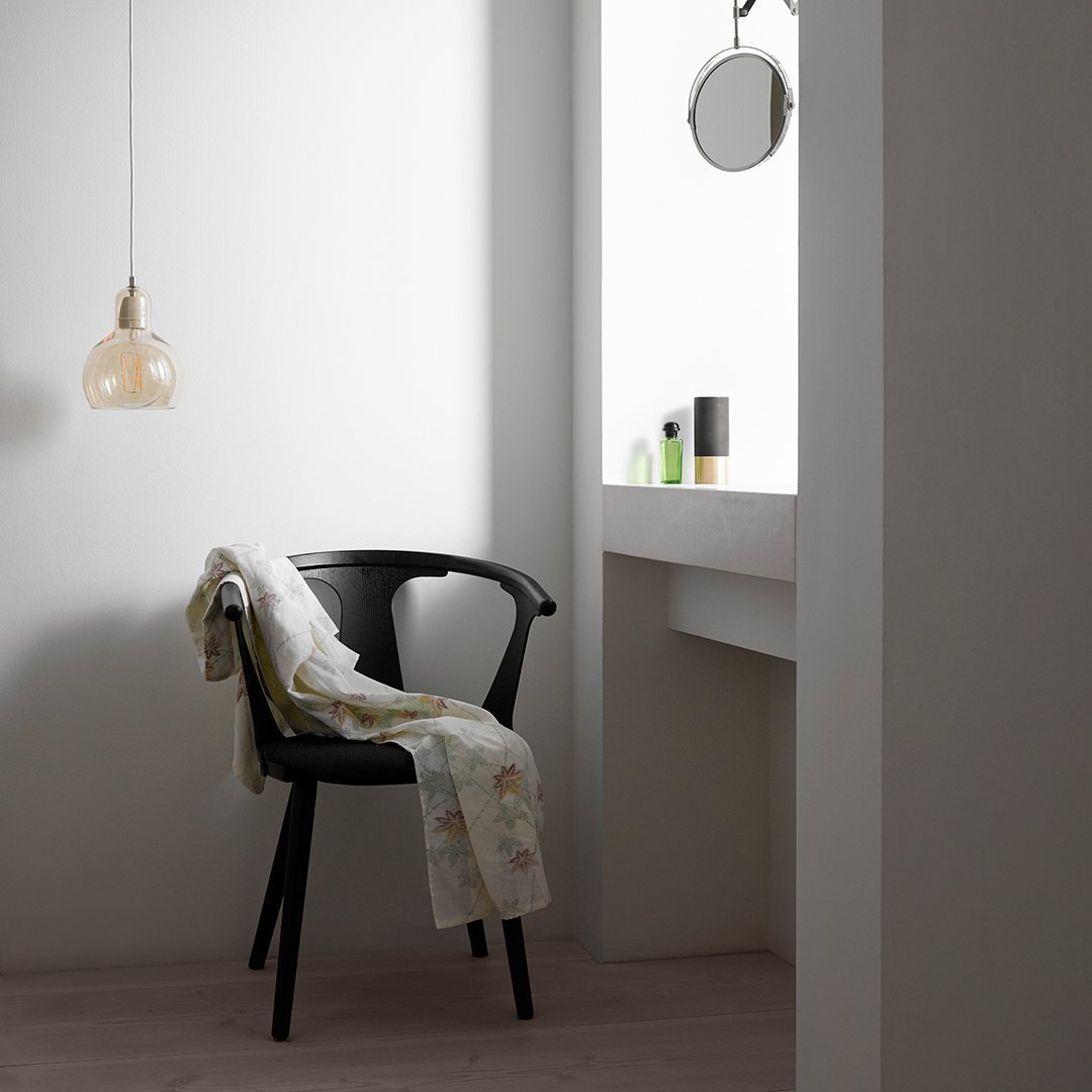 SK1 Modern Dining Chair - Mid-Century Style Wooden Chair for Kitchen, Dining Room & Office - Comfortable & Sturdy Design for Home & Restaurant Use