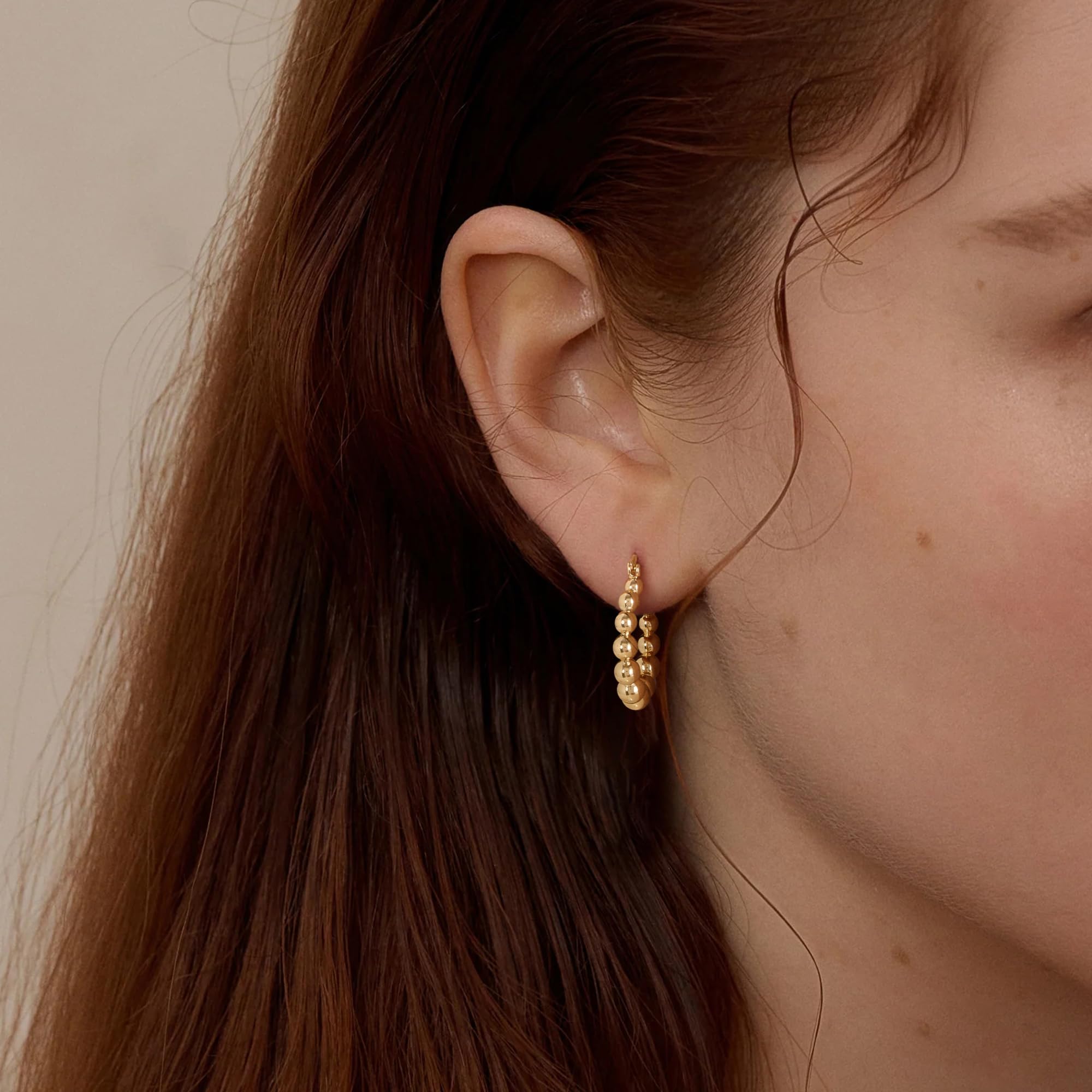 14K Gold Plated Huggie Hoop Earrings for Women - Hypoallergenic Twisted Chain Hollow Out Earrings | Fashion Jewelry Gift for Her | Perfect for Everyday Wear, Date Night & Special Occasions