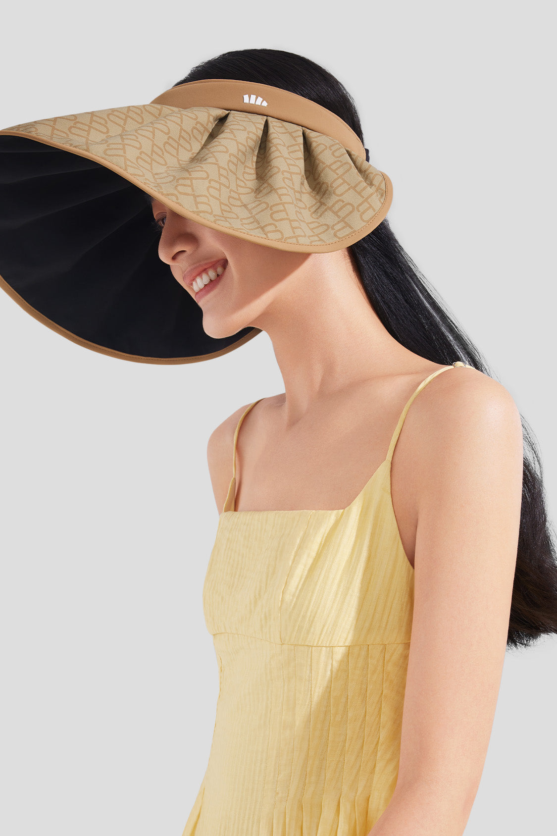 Yuni Women's UPF50+ Sun Hat - Wide Brim Shell Beach Hat for Summer Outdoor Activities, Travel, and Gardening