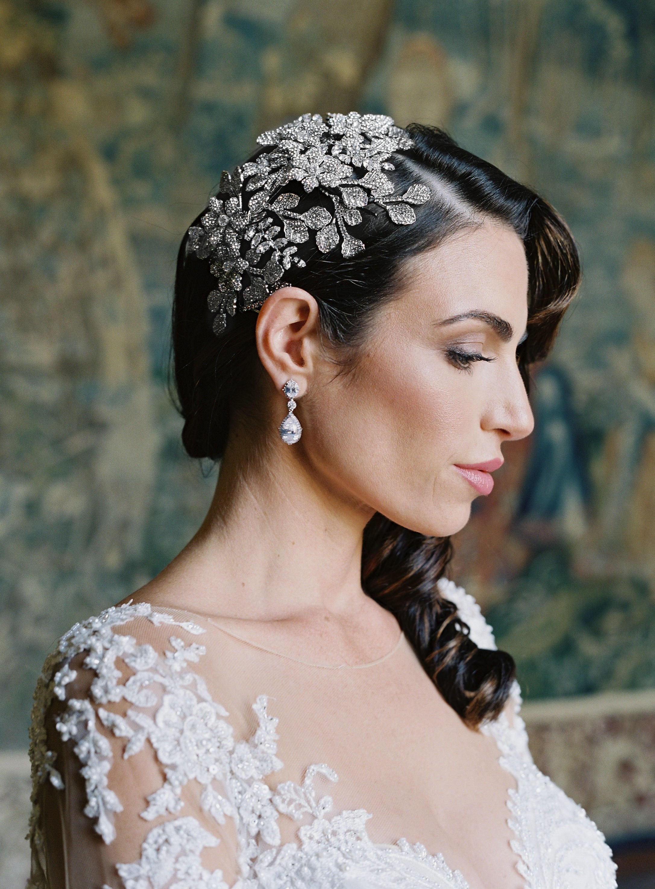 GENEVIEVE Bridal Earrings for Women - Elegant Wedding Jewelry, Pearl & Crystal Drop Earrings - Perfect for Brides, Bridesmaids, and Formal Occasions
