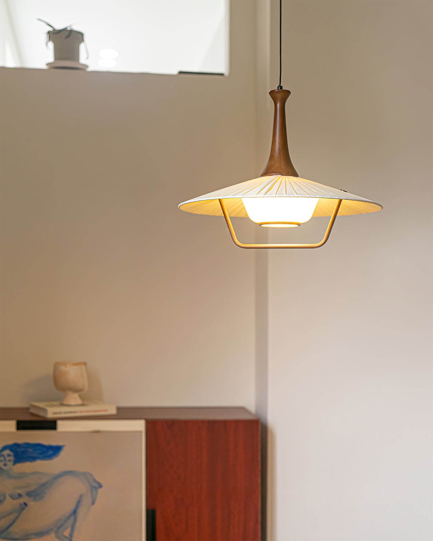 Eikon Modern Pendant Lamp - Sleek Hanging Light Fixture for Dining Room, Kitchen Island & Bedroom Decor - Adjustable LED Ceiling Light with Dimmable Bulb