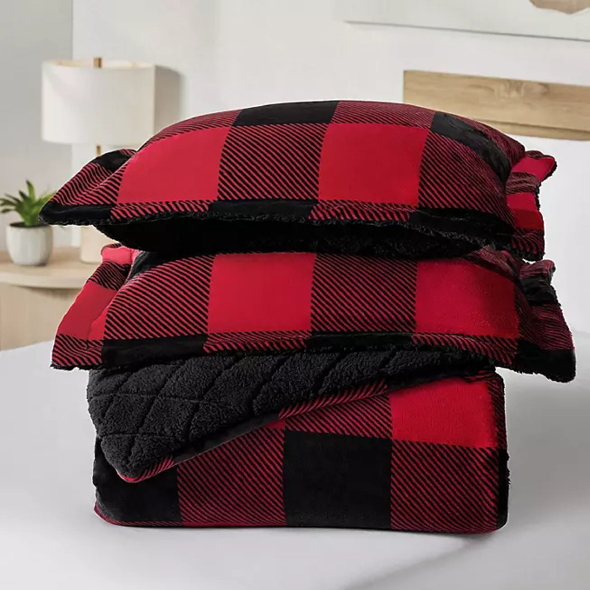 3 Piece Plush Sherpa Comforter & Sham Set - King Size, Ultra Soft Red and Black Bedding for Winter Warmth | Cozy Bedroom Upgrade, Perfect for Cold Nights & Holiday Decor