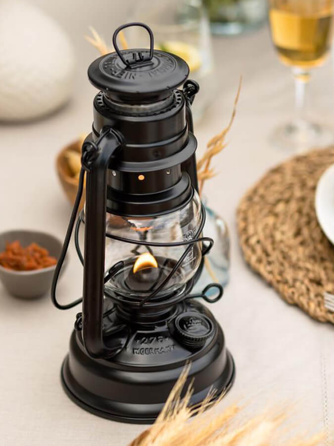Feuerhand Baby Special 276 Hurricane Lantern - Vintage Outdoor Camping Light for Emergency, Garden, Patio & Power Outages