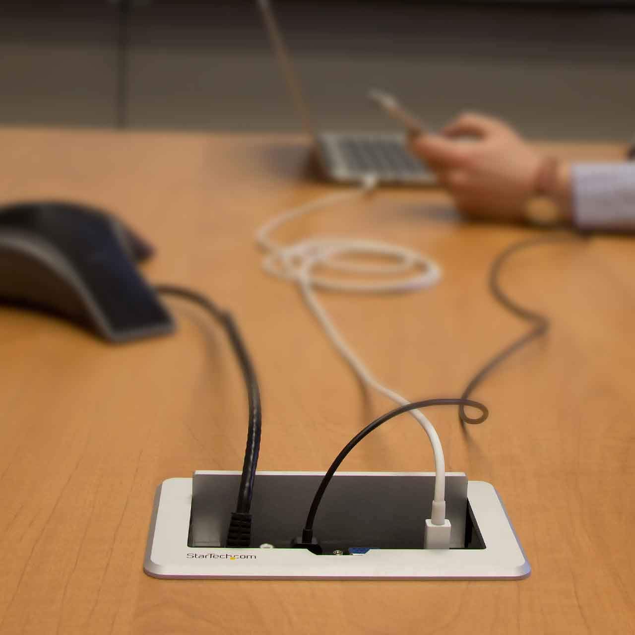 StarTech.com Conference Table Connectivity Pop-Up Box with AV & Data Ports - HDMI, VGA, Component, MDP to HDMI Output (BOX4HDECP) - Ideal for Meeting Rooms & Office Presentations
