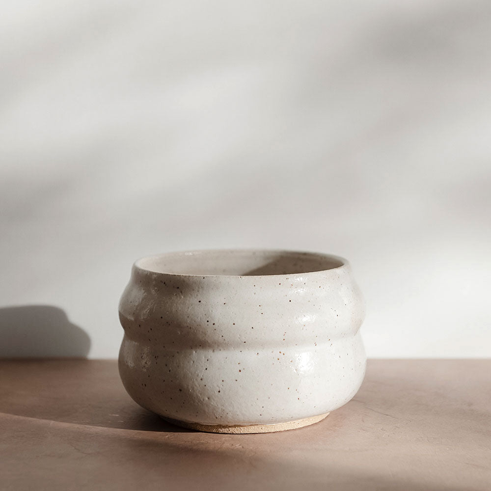 Premium Ceramic Belly Bowl for Cooking & Serving - Handcrafted Stoneware Dish for Soups, Stews & Salads | Perfect for Home Dining, Restaurants & Gifts