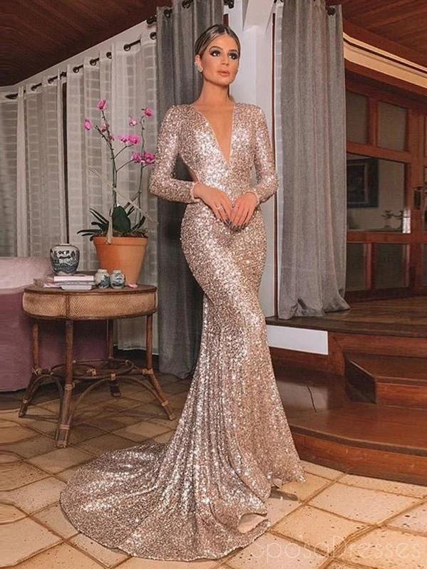Elegant Mermaid V-Neck Long Sleeve Prom Dress for Sweet 16 & Formal Events - Perfect for Homecoming, Quinceañera & Evening Galas (Style 12519)