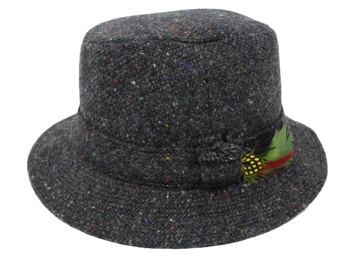 Dark Grey Charcoal Fleck Salt & Pepper