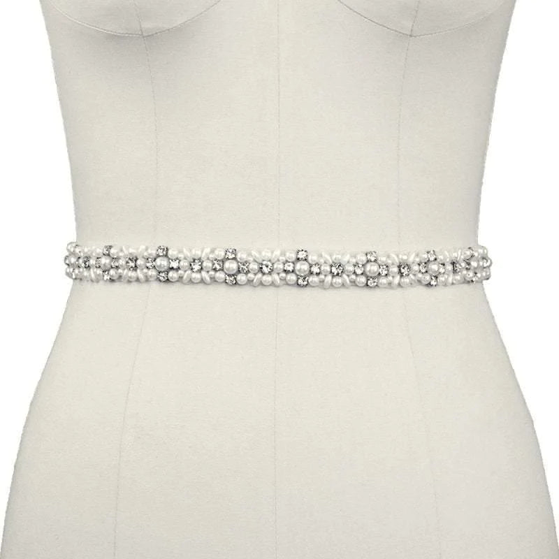 Elegant Crystal & Pearl Daisy Bridal Belt - Wedding Dress Sash with Organza for Brides & Bridesmaids - Perfect for Weddings, Prom & Formal Events