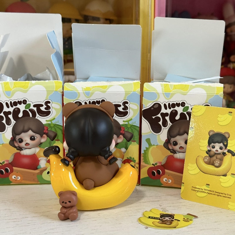 Baby Zoraa I Love Fruits Series Secret Banana Girl 1/144 Scale Collectible Figure - Perfect for Anime Fans, Model Collectors & Gift Giving