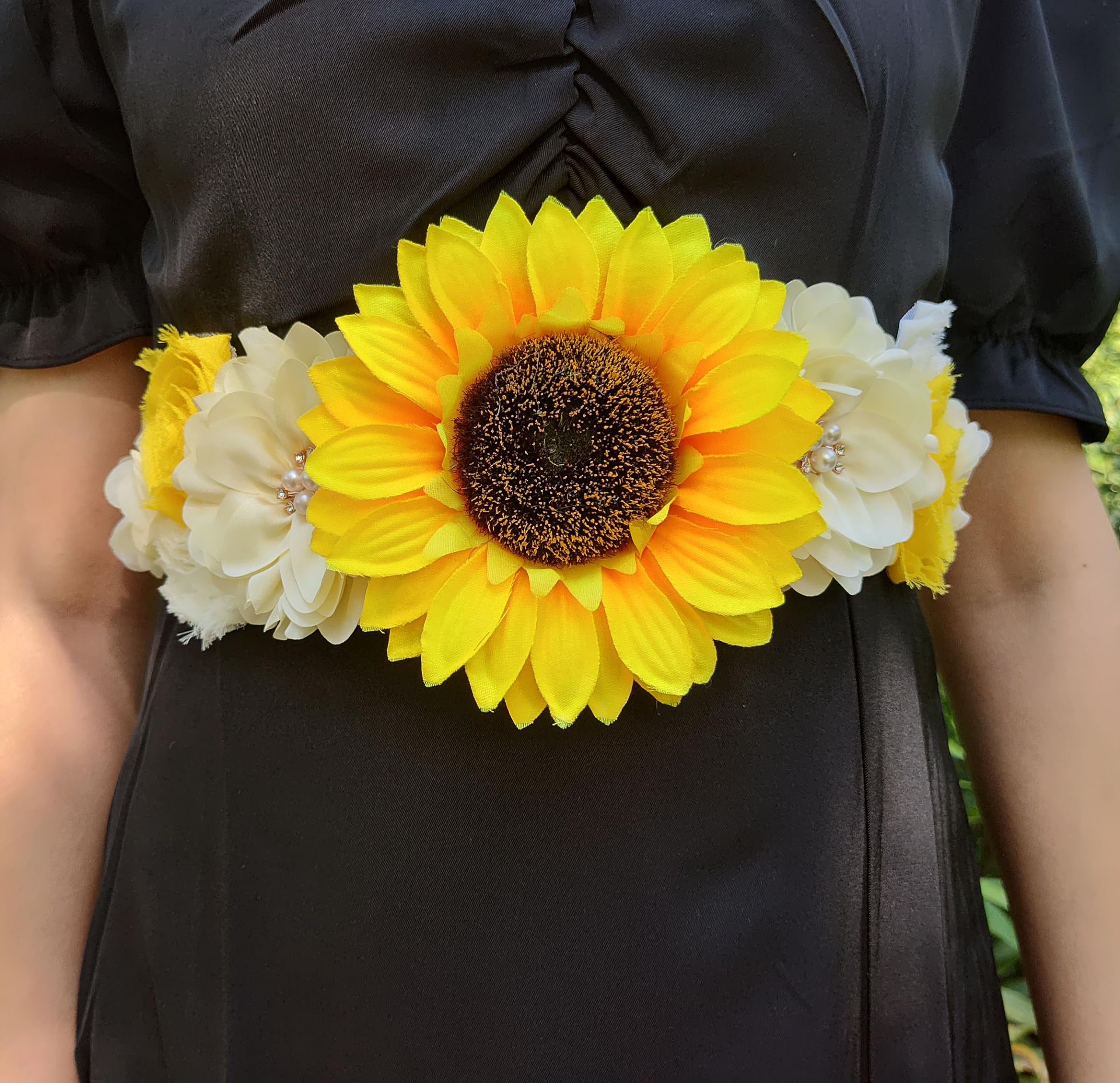 Sunflower Baby Shower Sash for Gender Reveal - Floral Maternity Belly Band for Pregnancy Announcement - Perfect for Baby Showers, Gender Reveal Parties & Maternity Photos
