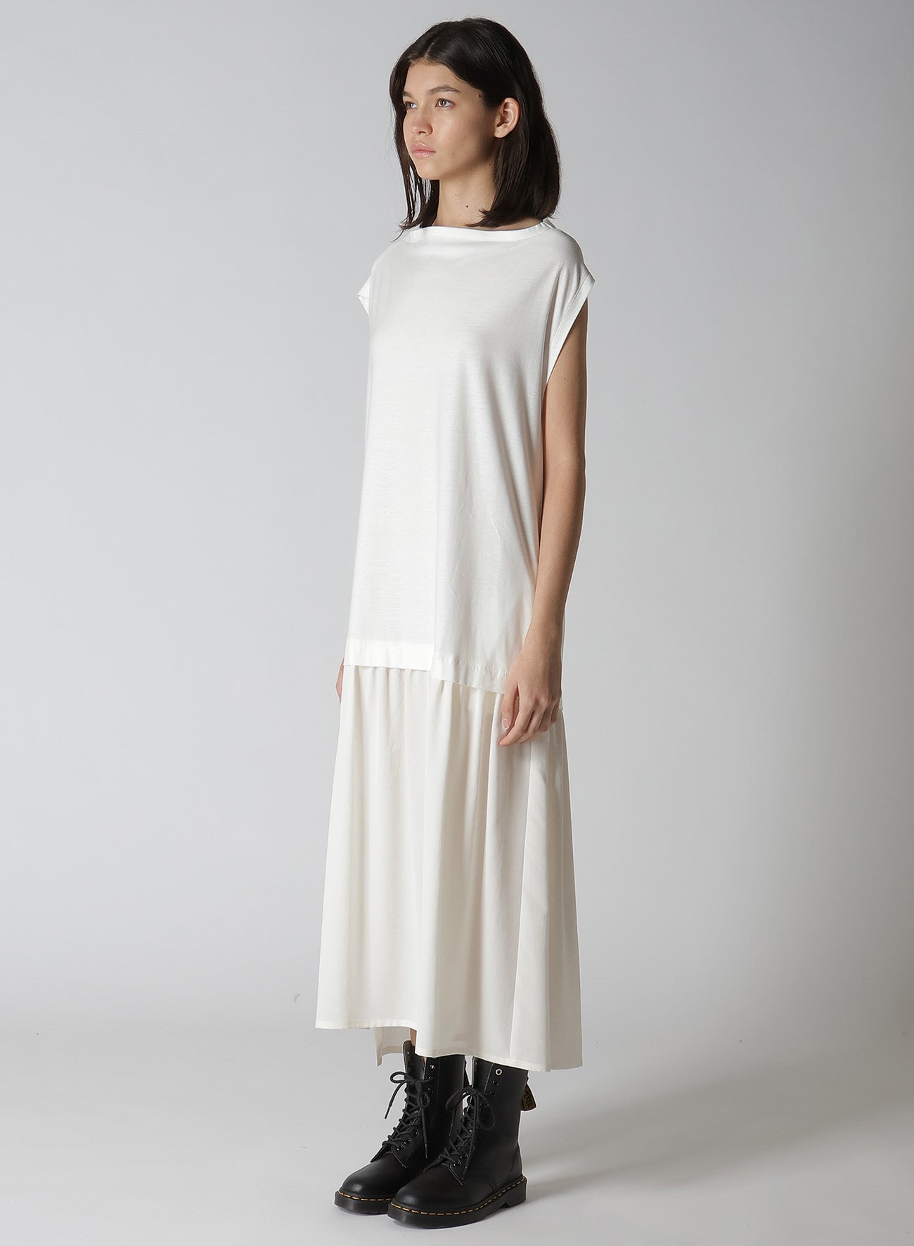 Elegant French Sleeve Dress in Crepe de Chine Fabric - Perfect for Office Wear, Cocktail Parties & Special Occasions