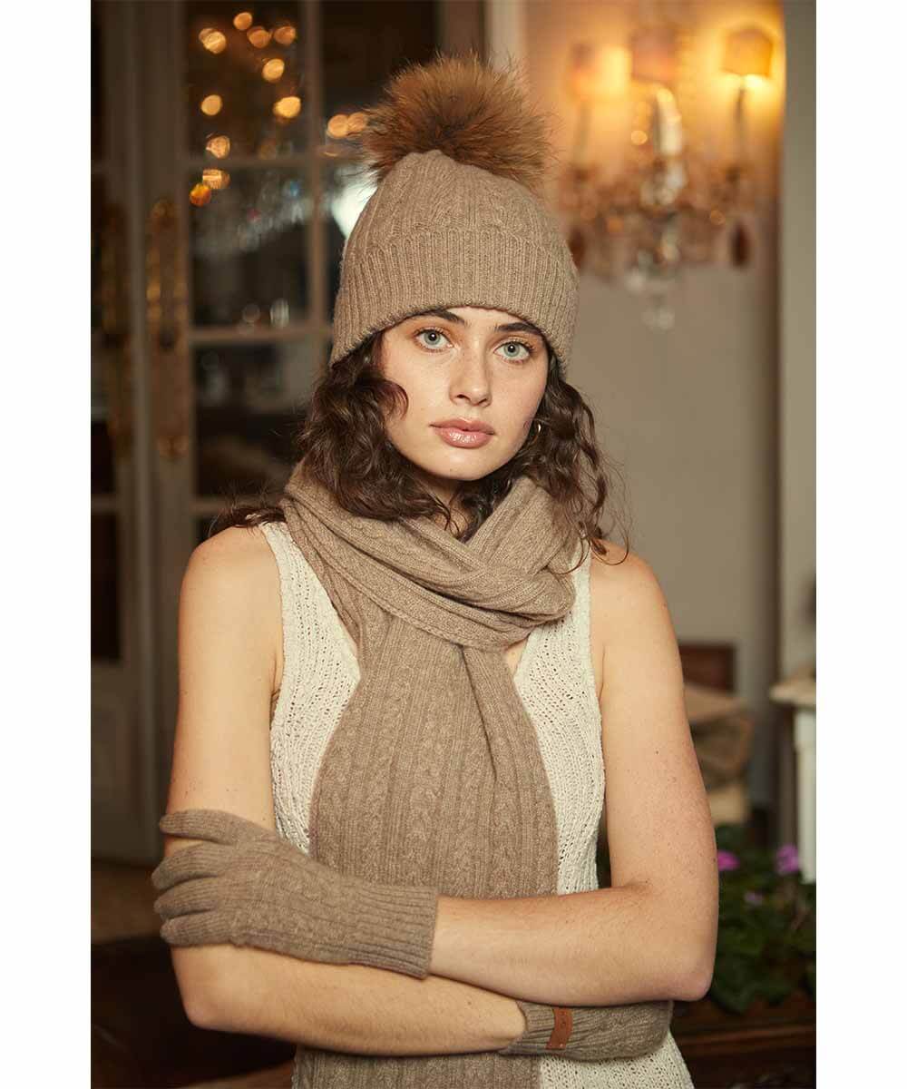 Luxury Cashmere UGG Beanie Hat for Women & Men - Soft Winter Warm Knit Hat for Cold Weather - Perfect for Skiing, Snowboarding & Outdoor Activities