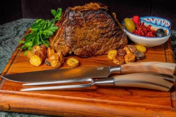 Premium Italian Santoku Knife 8 Inch - High Carbon Stainless Steel Blade & Handcrafted Olive Wood Handle - Perfect for Professional Chefs, Home Cooking, and Gourmet Food Preparation