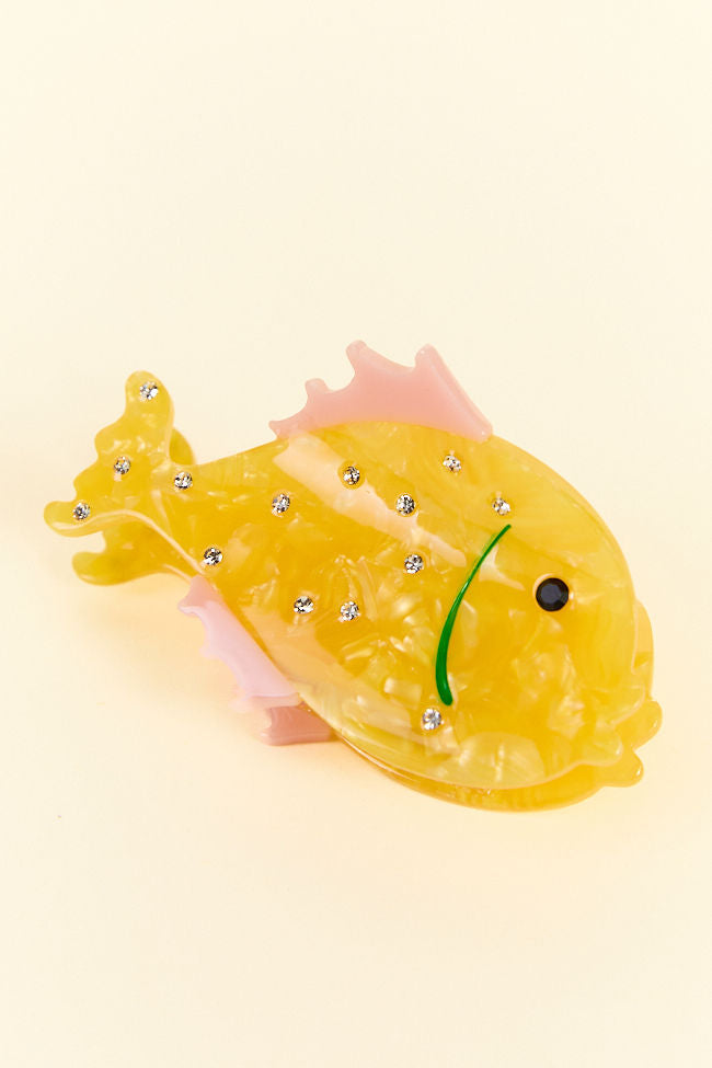 Yellow Fish Claw Hair Clip - Trendy Hair Accessories for Women & Girls - Perfect for Beach, Pool, and Summer Outfits