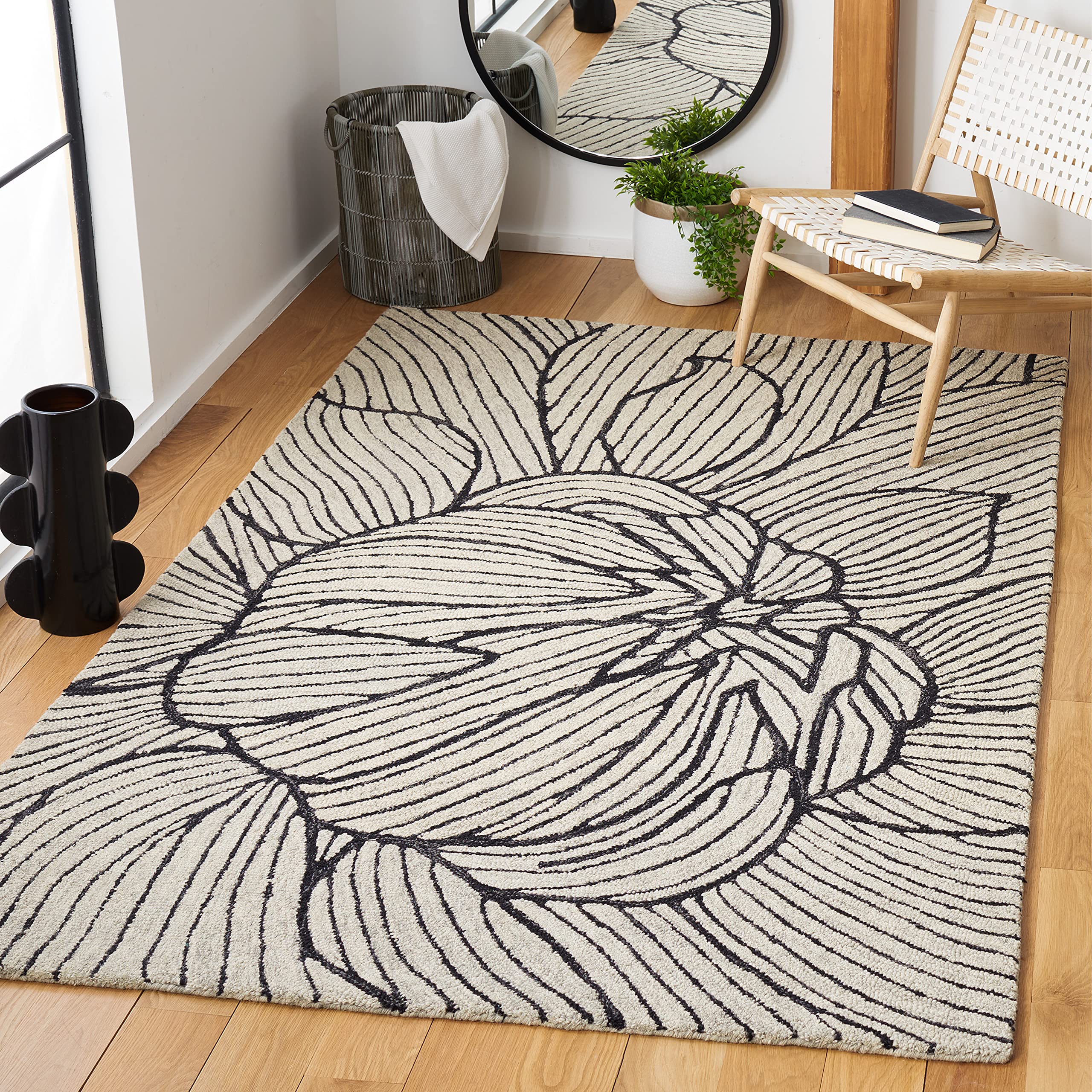 SAFAVIEH Metro Collection 6' Square Black Ivory Wool Area Rug - Handmade Premium Rug for Living Room, Dining Room & Bedroom | Soft & Durable Floor Decor for Home & Office