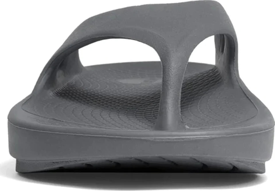 OOFOS Unisex Original Recovery Sandals - Slate | Comfortable & Supportive Footwear for Post-Workout, Walking & Everyday Wear