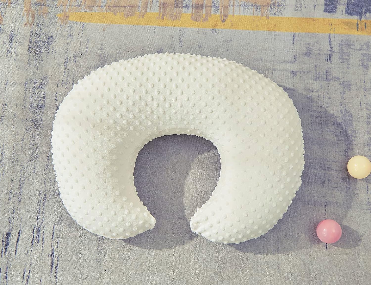 Nursing Pillow for Breastfeeding - Support for Newborn & Mom with Removable Cover - Perfect for Comfortable Nursing at Home