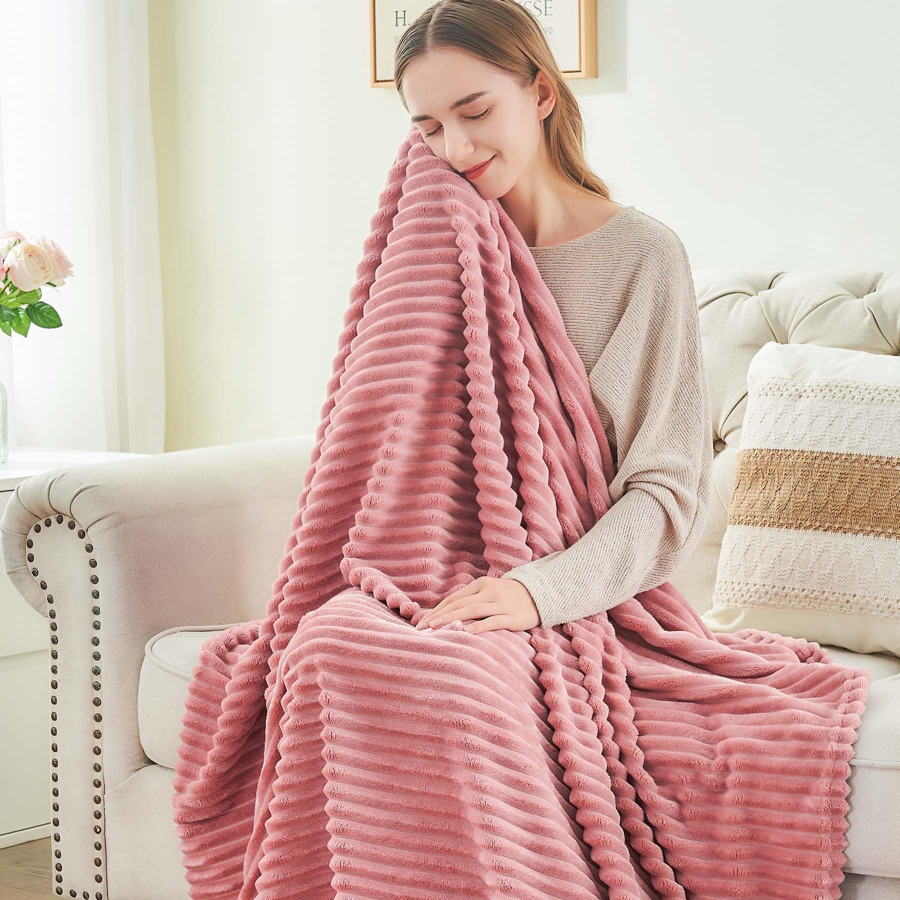 BEDELITE 3D Ribbed Jacquard Fleece Blanket - Twin Size 60x80 Inches - Ultra Soft & Warm Plush Fuzzy Blanket for Bed, Couch, Sofa - Lightweight Cozy Throw - Perfect for Winter Nights, Movie Time & Home Decor (Pink)