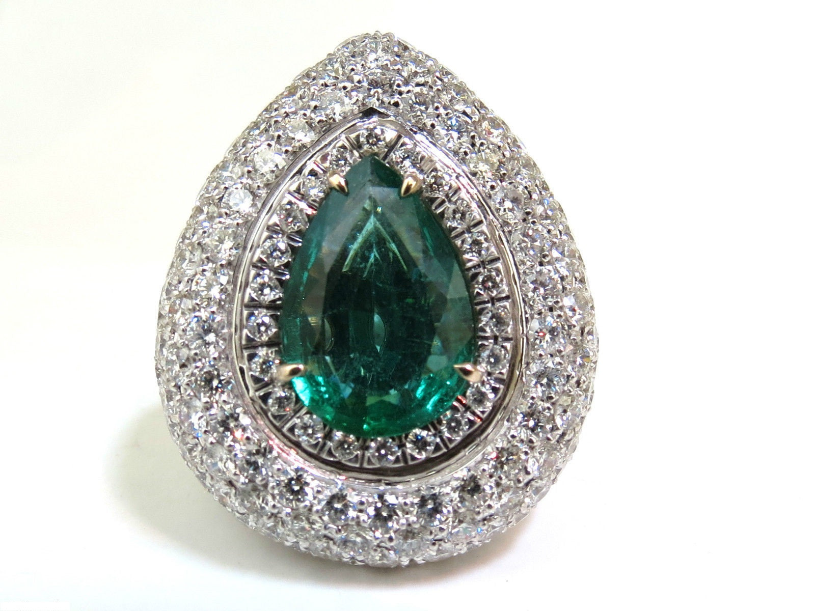 17.60CT 18K Gold Natural Green Emerald Diamond 3D Puffed Dome Deco Ring for Women - Elegant Statement Jewelry for Weddings, Parties & Special Occasions