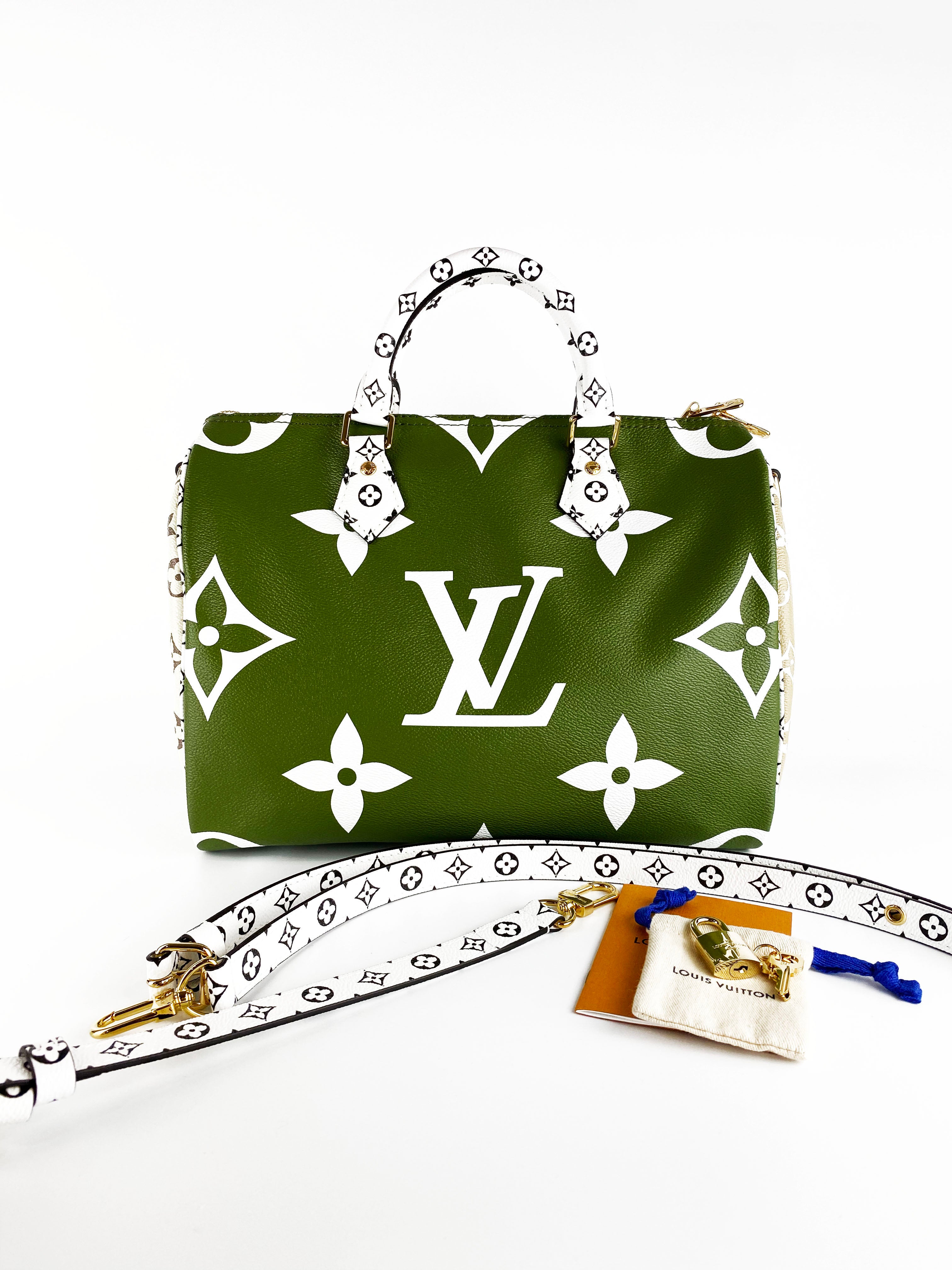 Authentic Louis Vuitton Speedy 30 Handbag in White & Khaki - Perfect for Work, Travel & Everyday Luxury Fashion Accessory