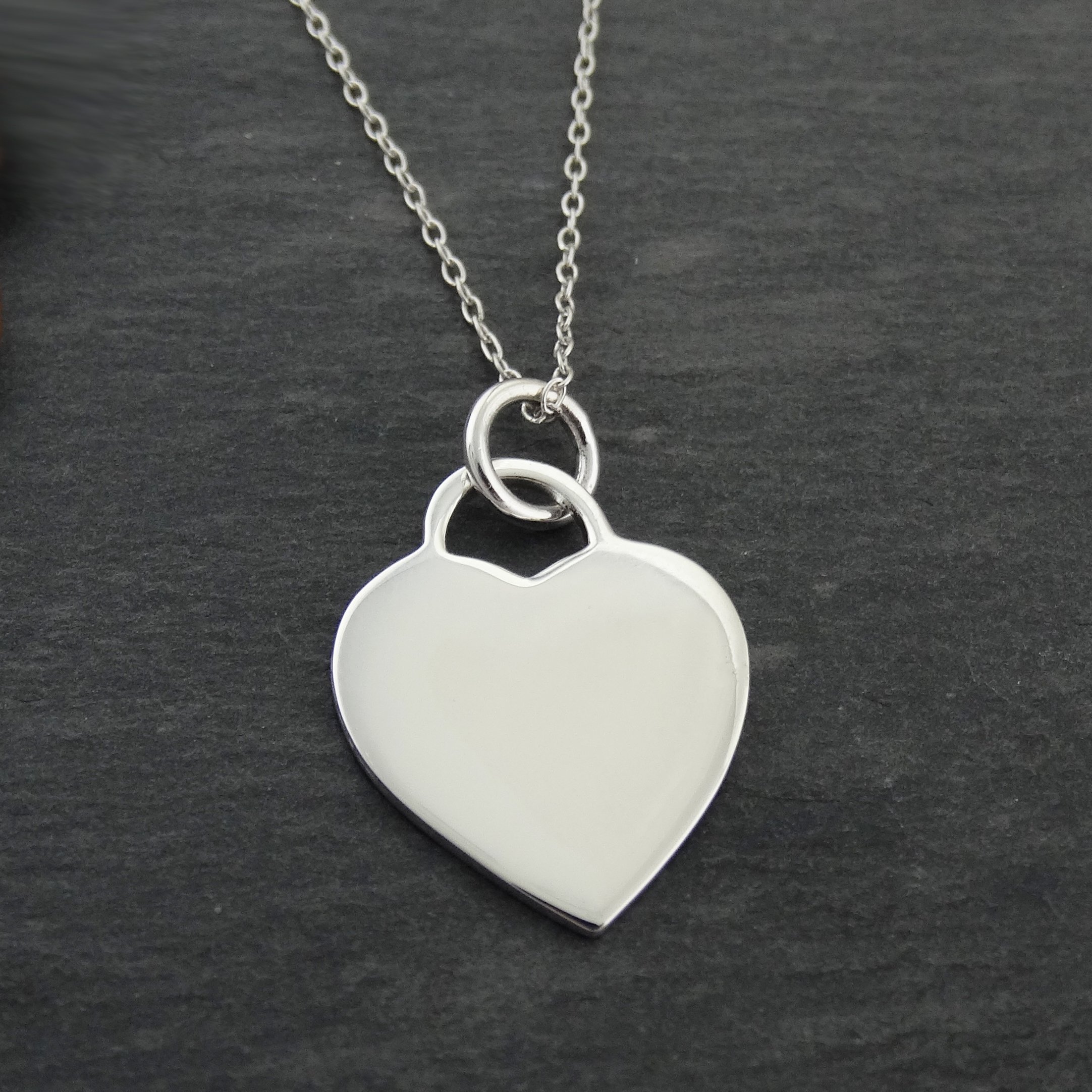 FashionJunkie4Life Sterling Silver Heart Pendant Necklace for Women - 18