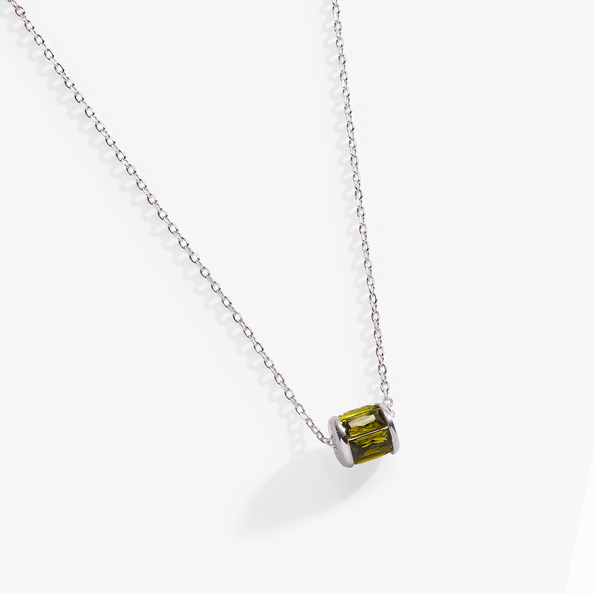 August Birthstone Sterling Silver Pendant Necklace for Women - Elegant Peridot Jewelry Gift for Birthday, Anniversary & Special Occasions