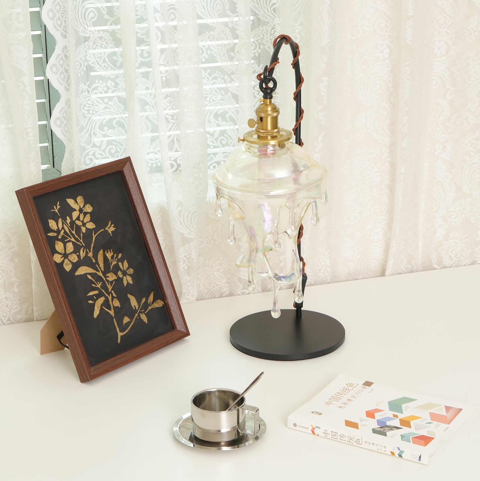 Modern Water Drop Table Lamp - Elegant LED Night Light for Bedroom, Living Room, and Office Decor - Perfect for Reading, Relaxing, and Creating Ambient Lighting
