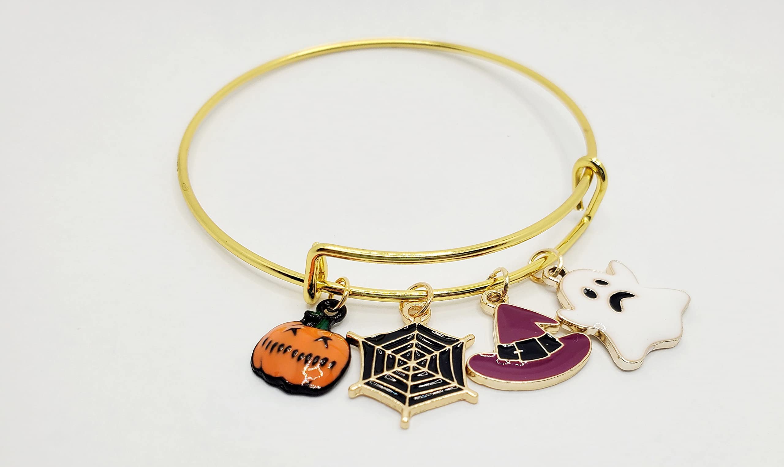 Halloween Charm Bracelet - Gold Plated Bangle with 4 Spooky Charms for Women | Halloween Jewelry Gift for Party, Cosplay & Holiday Accessories