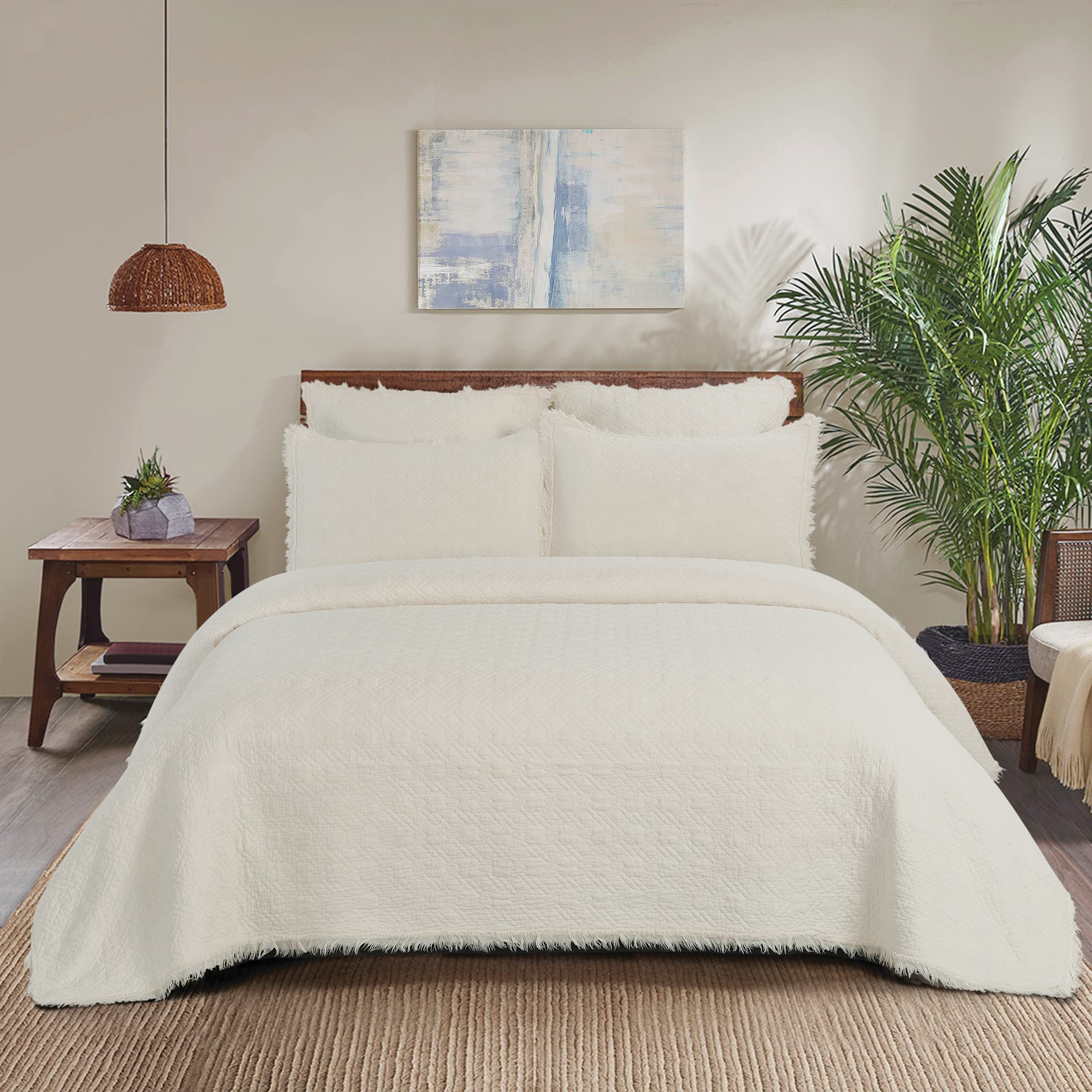 C&F Home White Full/Queen Quilt Set - 3 Piece All-Season Oversized Cotton Bedding Coverlet with Shams | Breathable & Soft for Year-Round Comfort | Perfect for Master Bedroom, Guest Room & Vacation Homes