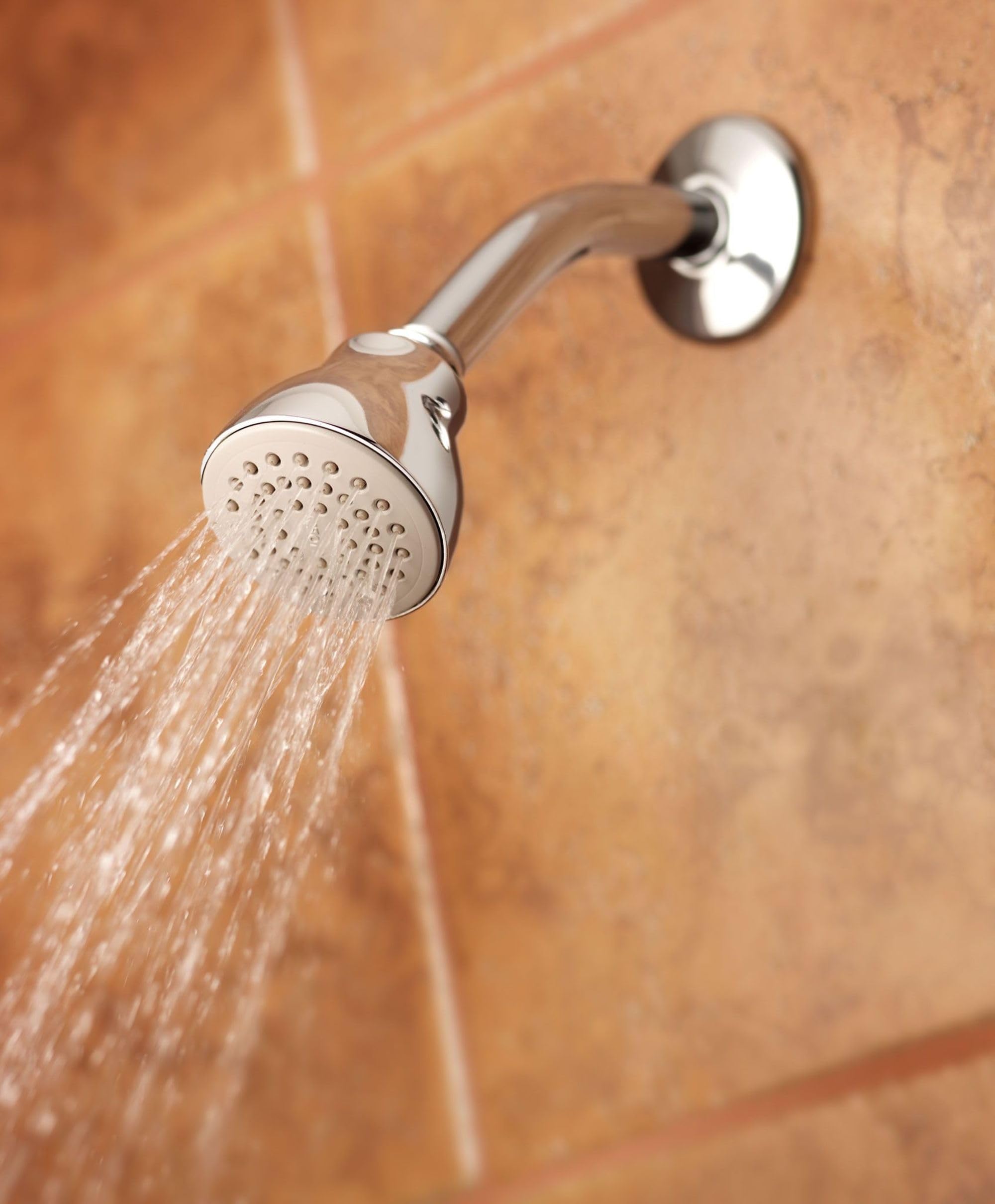 Moen 6300 One-Function Easy Clean XL Shower Head in Chrome - High Pressure Rainfall Showerhead for Bathroom & Spa Relaxation