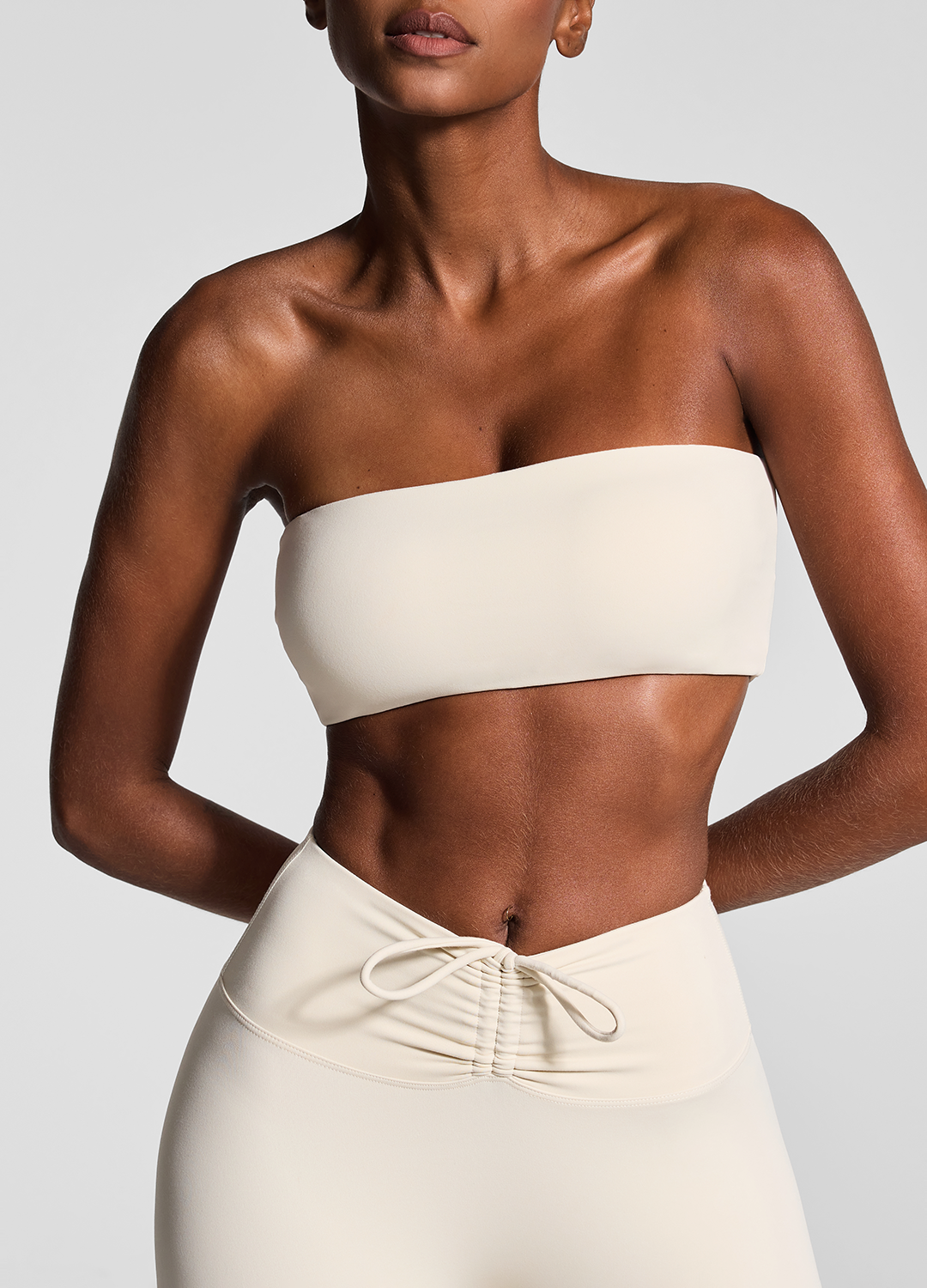 Strapless Bandeau Top for Women - Seamless Comfort Stretch Crop Tops - Summer Beachwear, Yoga, Casual Wear