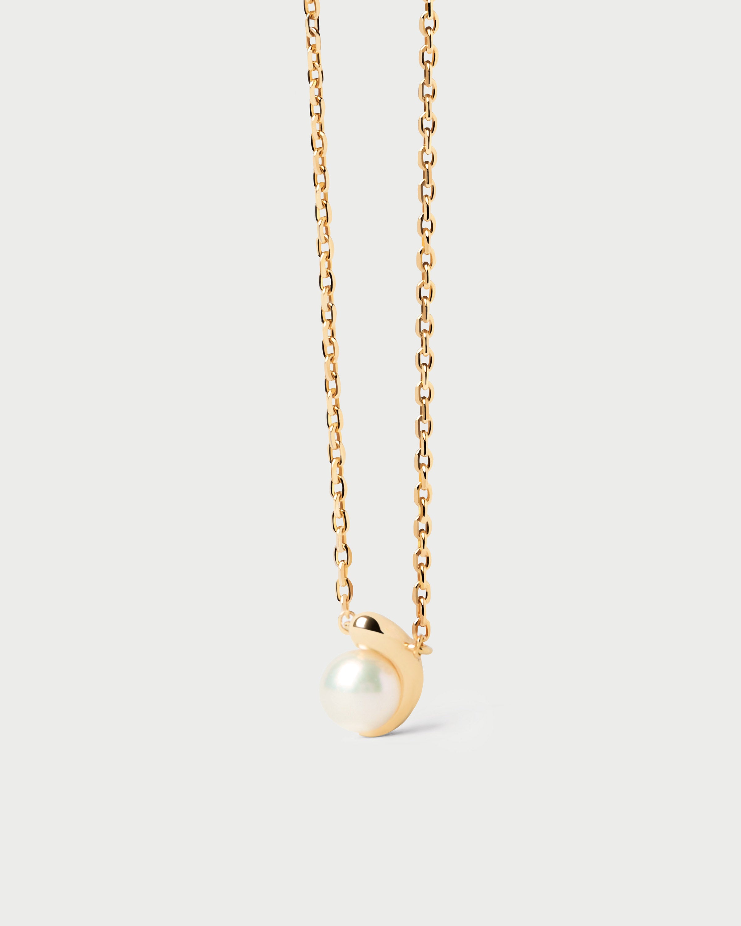 La Perla Solitary Necklace - Elegant Minimalist Pendant for Women | Perfect for Everyday Wear, Date Nights & Special Occasions