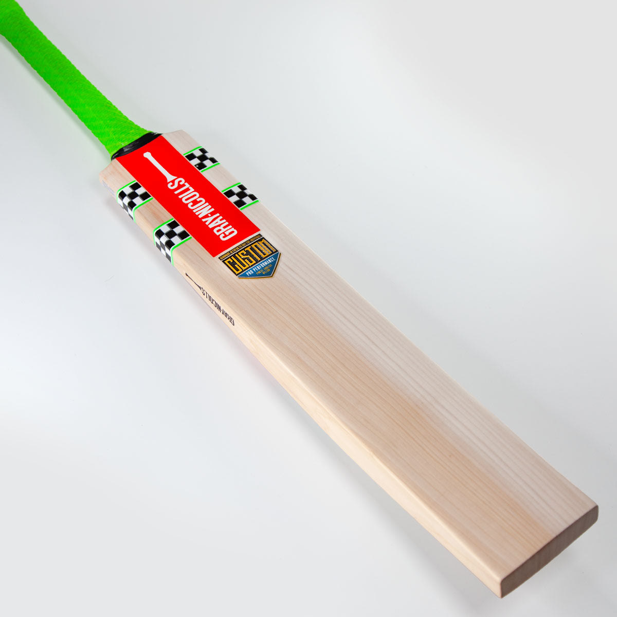 Premium Gray Nicolls Ventus Gen 1.3 Custom Made English Willow Cricket Bat - Perfect for Professional Matches & Training Sessions
