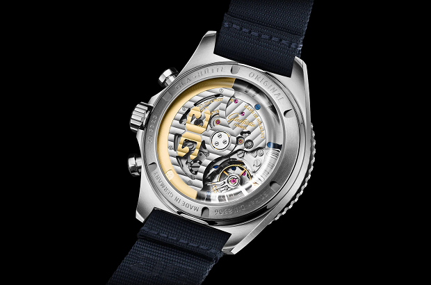Glashutte Original Spezialist SeaQ Chronograph Stainless Steel Men's Diving Watch - Luxury Waterproof Timepiece for Professional Divers & Watch Collectors | Perfect for Deep Sea Exploration, Yachting & Formal Occasions