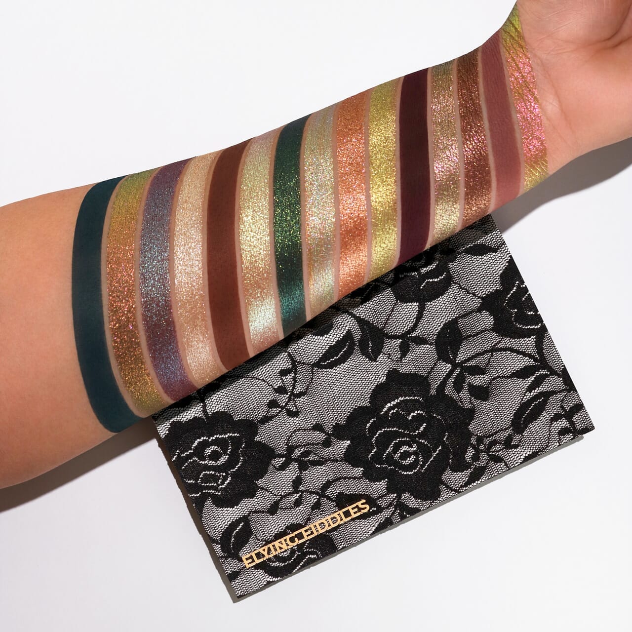 Flying Fiddles Eyeshadow Palette - 12 Highly Pigmented Matte & Shimmer Eyeshadows for Professional Makeup | Perfect for Day to Night Looks, Parties & Special Occasions
