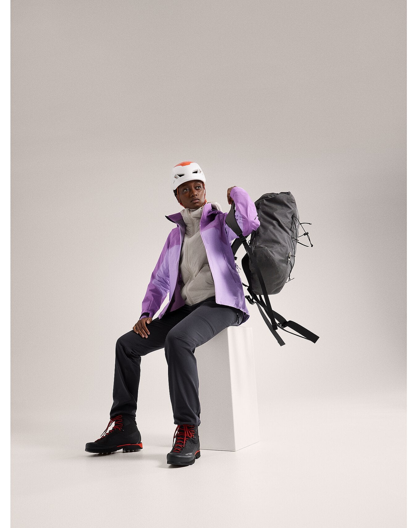 Women's Beta AR Jacket - Lightweight Waterproof Hiking Shell for Outdoor Adventures | Perfect for Trail Running, Camping & Mountain Climbing