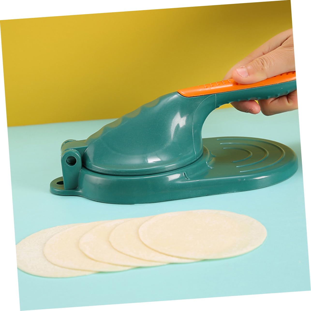 Premium Hemoton Tortilla Press & Dumpling Wrapper Maker - Heavy Duty Cast Iron Dough Press for Homemade Tortillas, Dumplings, Empanadas & More - Perfect Kitchen Gadget for Mexican, Asian & Latin Cuisine
