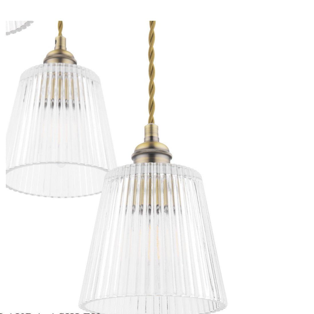 Vintage Callaghan 3-Light Pendant Chandelier with Antique Brass Finish & Glass Shades - E14 Base for Dining Room, Kitchen Island or Entryway Lighting