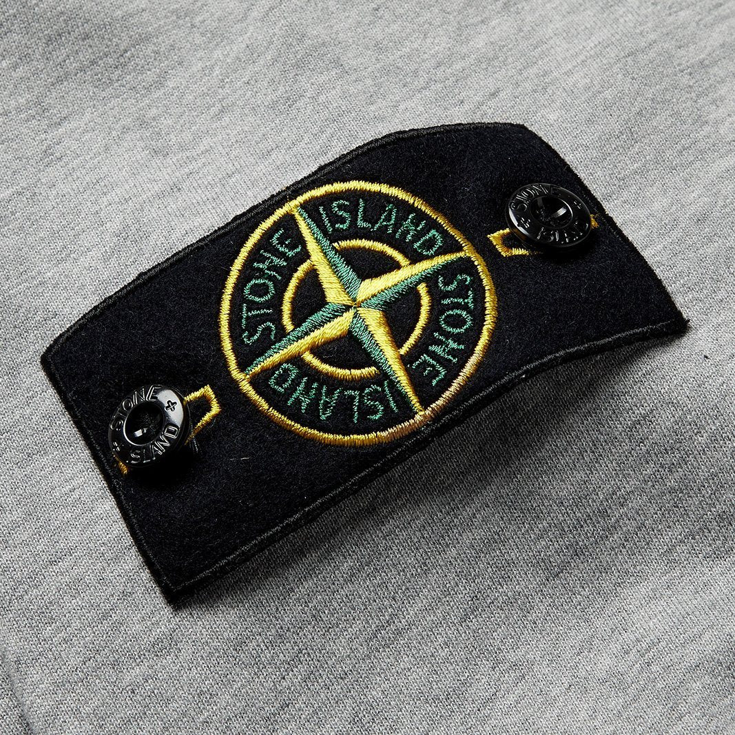 Stone Island Grey Crewneck Sweatshirt for Men - Premium Cotton Pullover with Iconic Badge - Casual Streetwear & Everyday Comfort