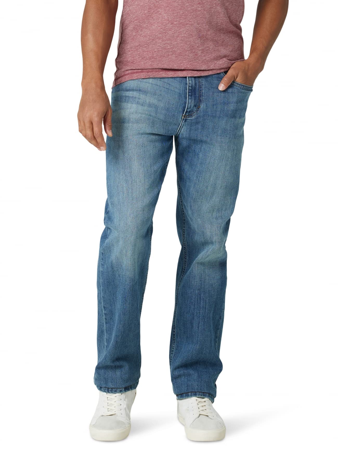 Wrangler Men's Free to Stretch Regular Fit Jeans - Comfortable Denim Pants for Casual Wear, Work & Outdoor Activities