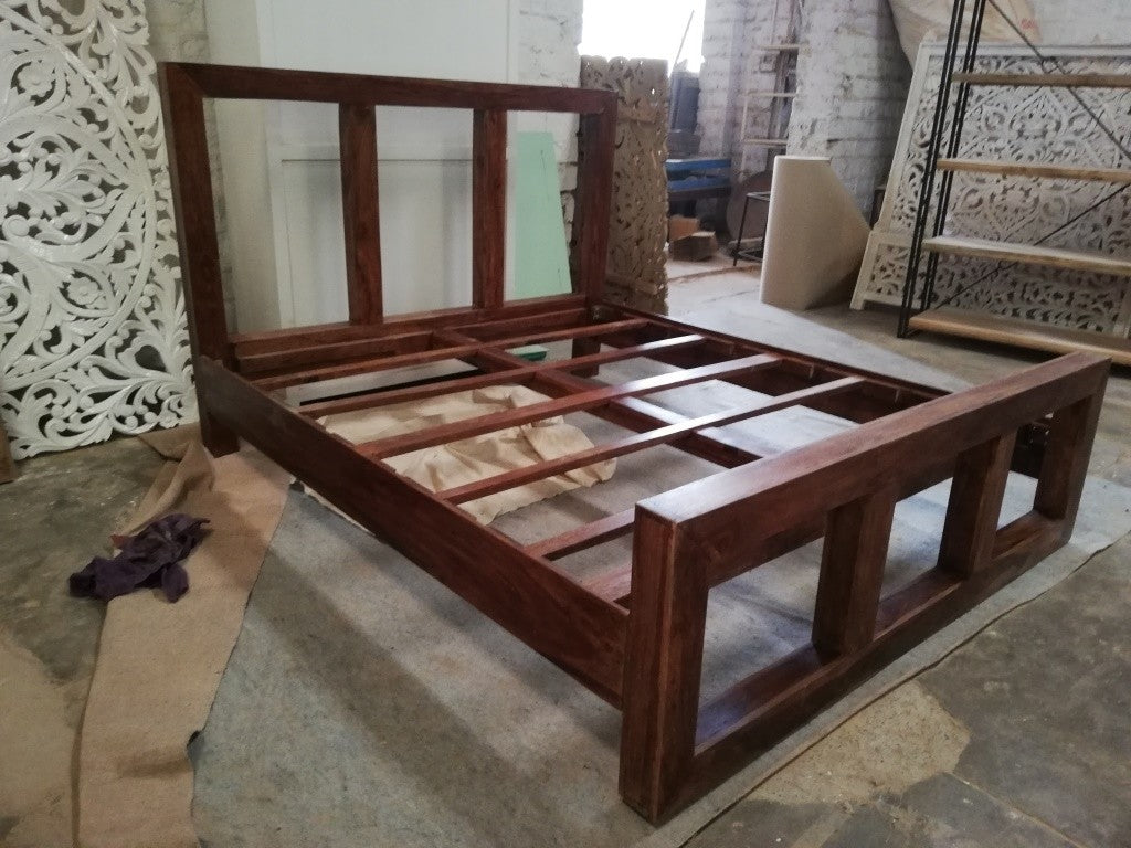 Hand Carved Indian Solid Wood Sheesham King Size Bed Frame in Rich Brown - Perfect for Master Bedrooms, Guest Rooms & Rustic Home Decor